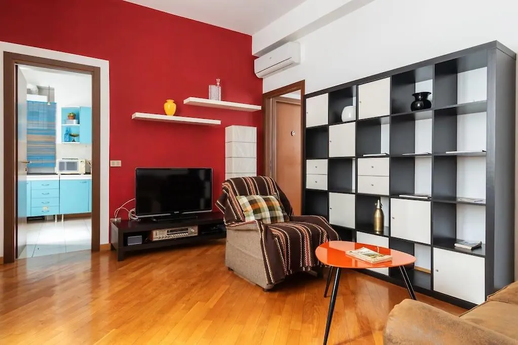 Lägenhet Bilocale In Porta Romana Milano Italien
