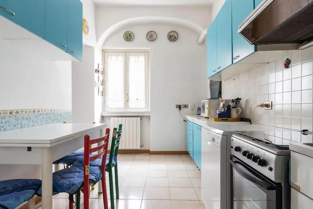 Bilocale In Porta Romana Милан 0*,  Италия